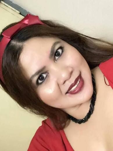Tender juicy hot mama got a bigbum